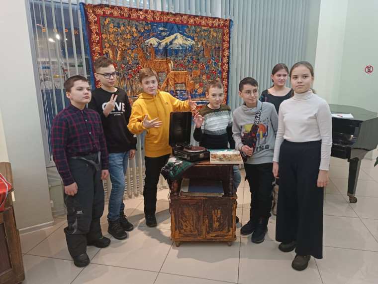Посещение выставки "Хранить вечно".