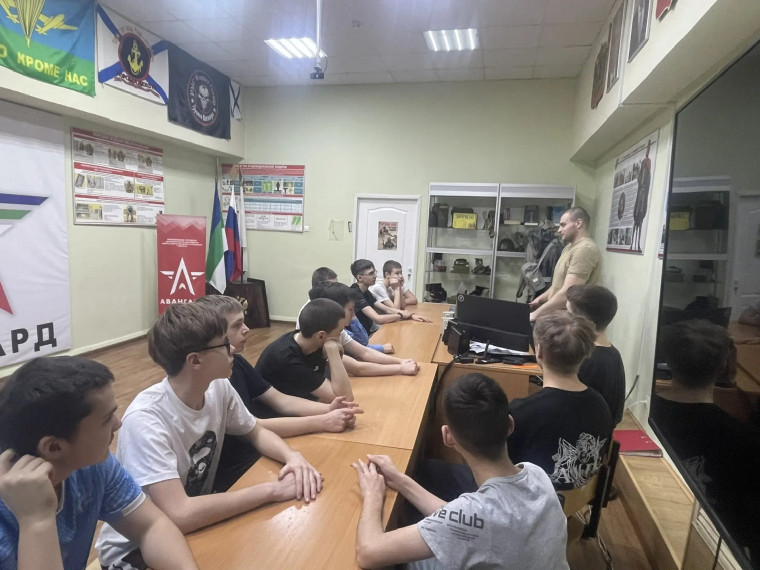Сборы для воркутинских восьмиклассников.